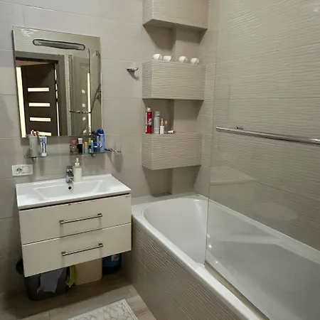 1к 9 жемчужена французкий бульвар Apartment